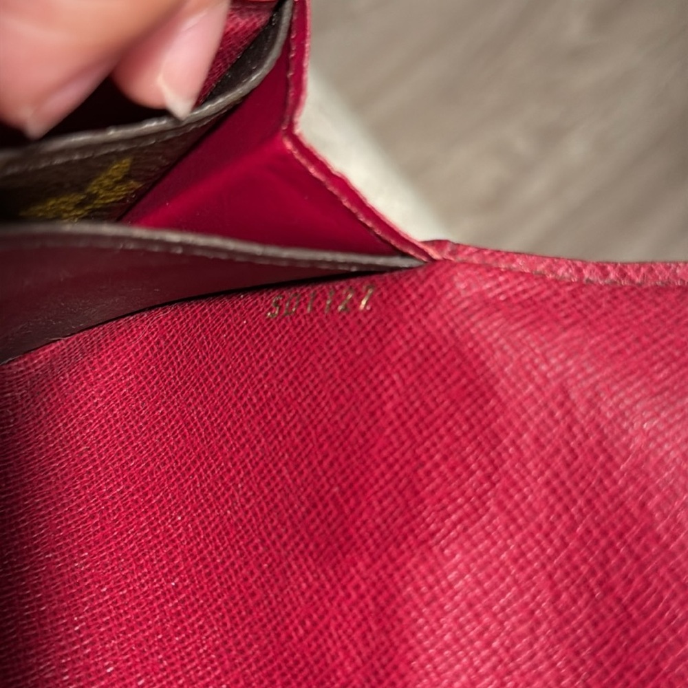 Louis Vuitton Emilie Wallet- Fuchsia - Picture 9 of 13